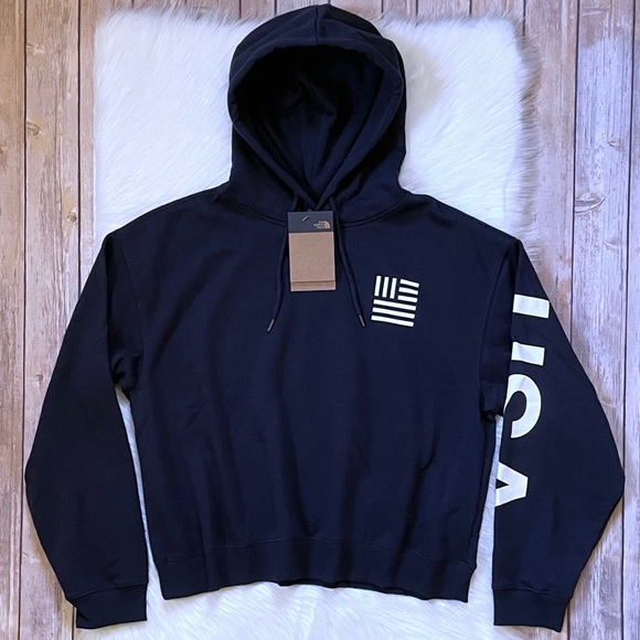 The North Face Women’s USA Cropped Pullover Hoodie 3 - Picture 2 of 7